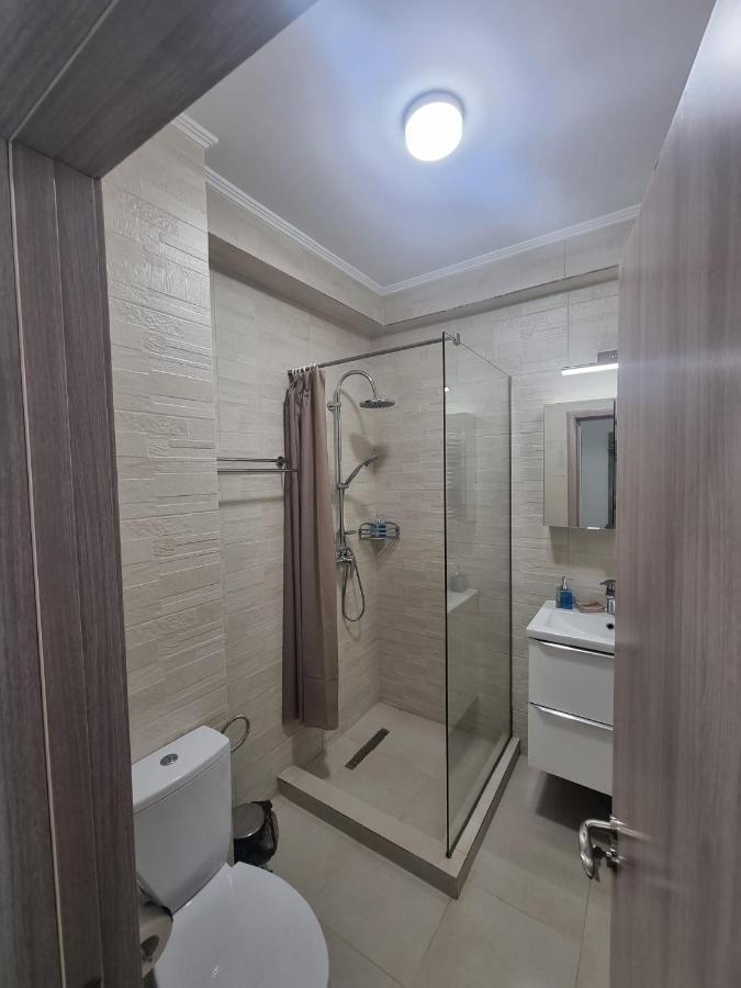 Apartament Mivali Lejlighed Năvodari Eksteriør billede